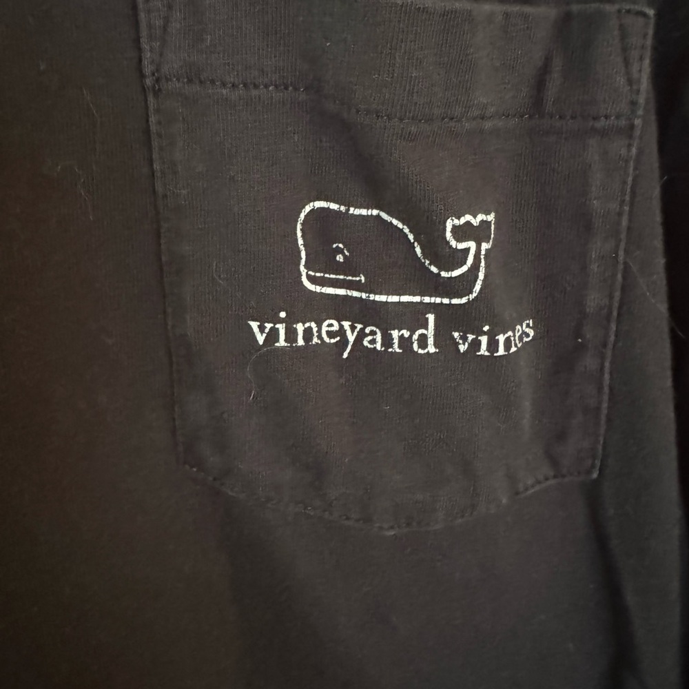 Vineyard Vines navy Shirt
